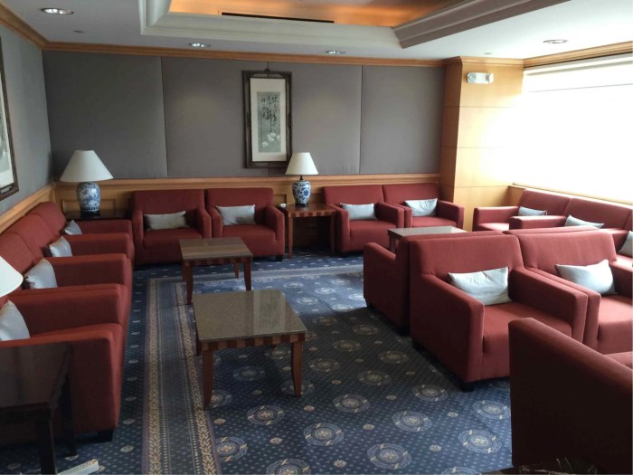 How to book seats on china airlines using flyblue points