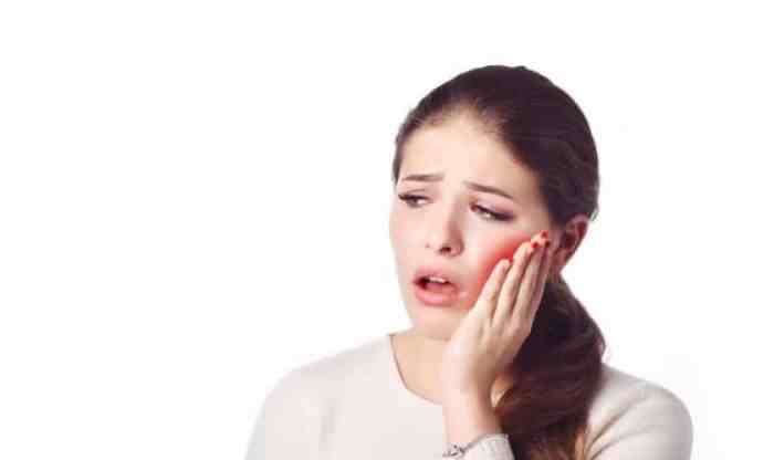 How long does it take tooth nerve to die
