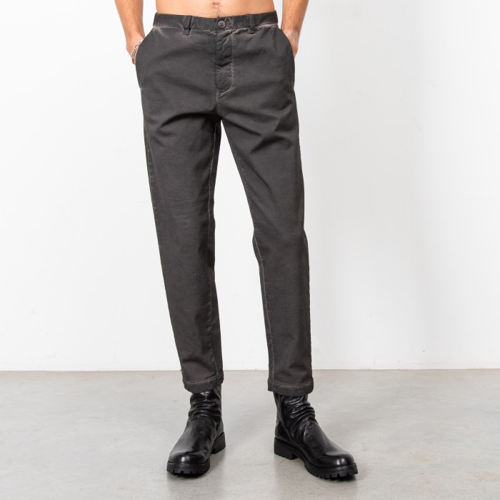 How to wear lyocell pants to work