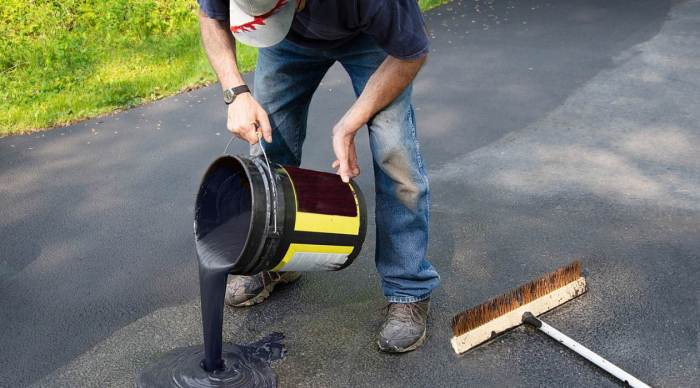 How long does it take driveway sealcoating to dry