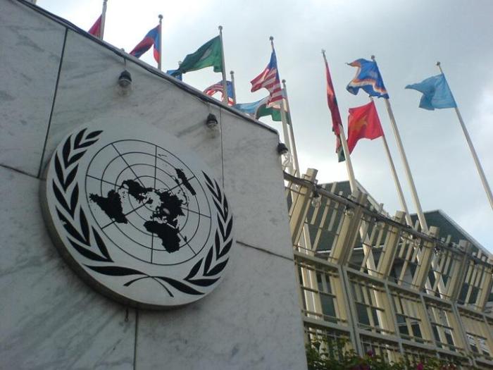 How to create a model un club