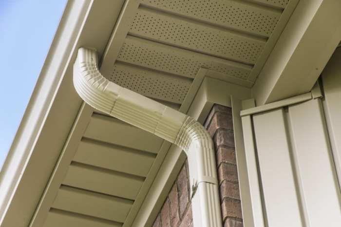How to cut aluminum gutters