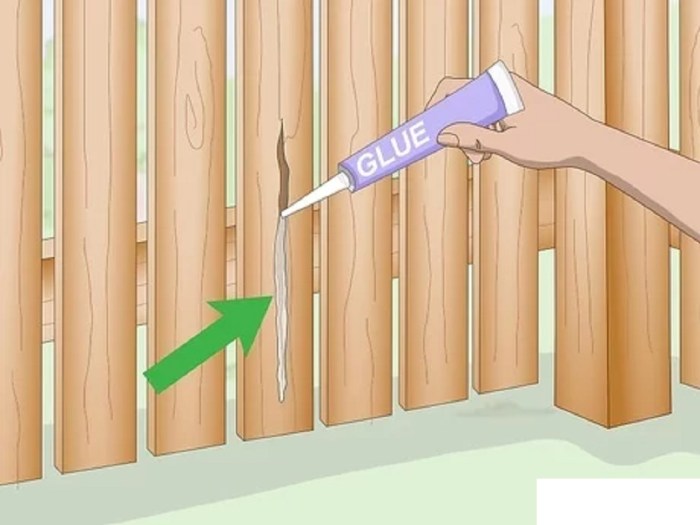 How to brace up a wooden fence